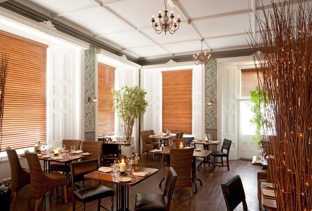 The Thomas Paine Hotel เทตฟอร์ด ภายนอก รูปภาพ