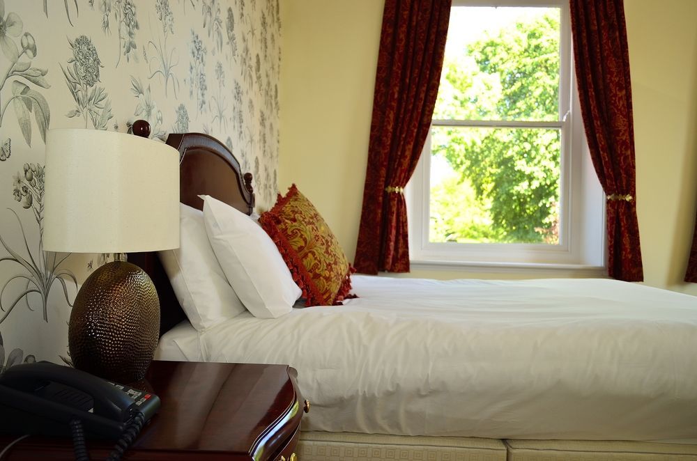 The Thomas Paine Hotel เทตฟอร์ด ภายนอก รูปภาพ